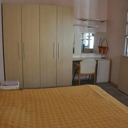 Apartment 5 Slivnitsa